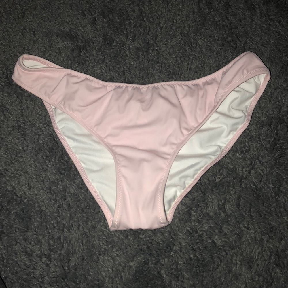 Bikini bottoms